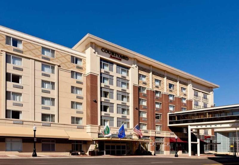 Courtyard Fort Wayne Downtown At Grand Wayne Convention Center Dış mekan fotoğraf